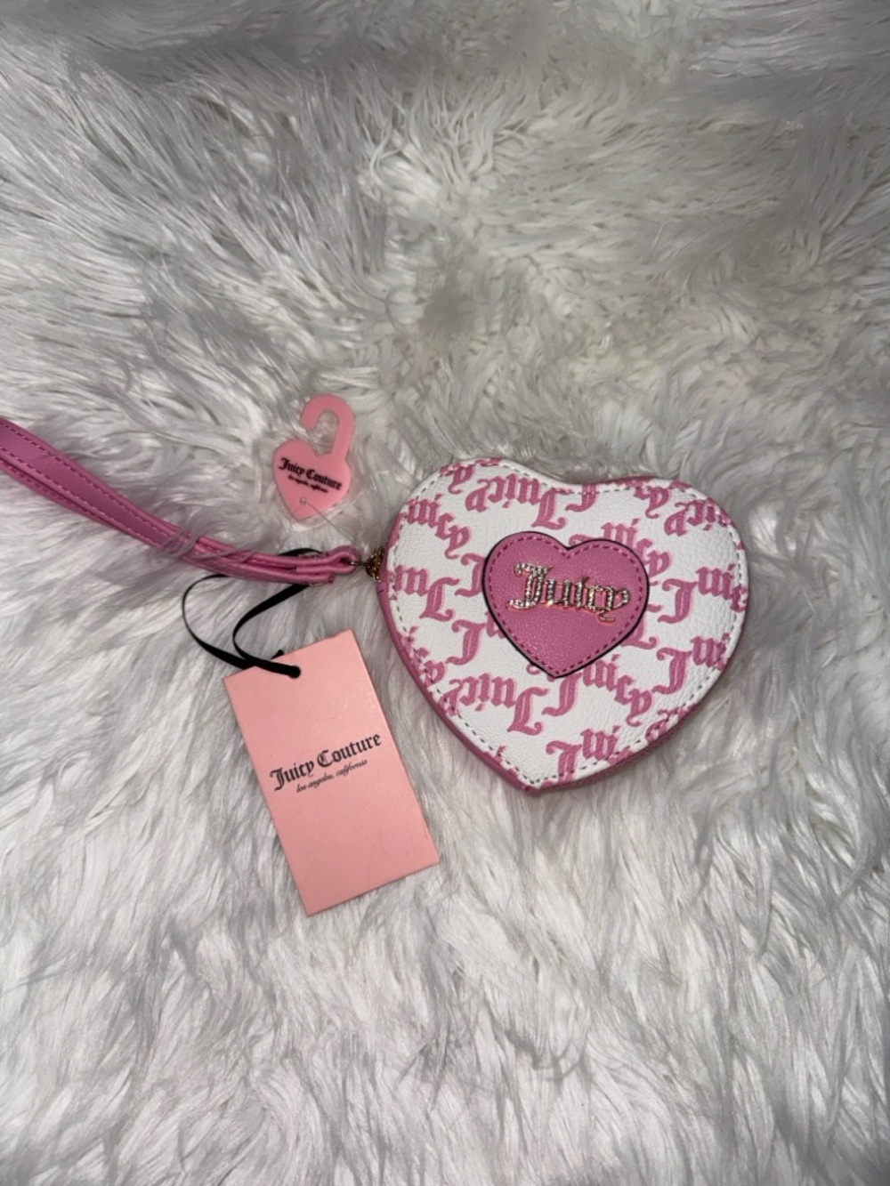 NWT Juicy Couture Heart Wristlet Coquette